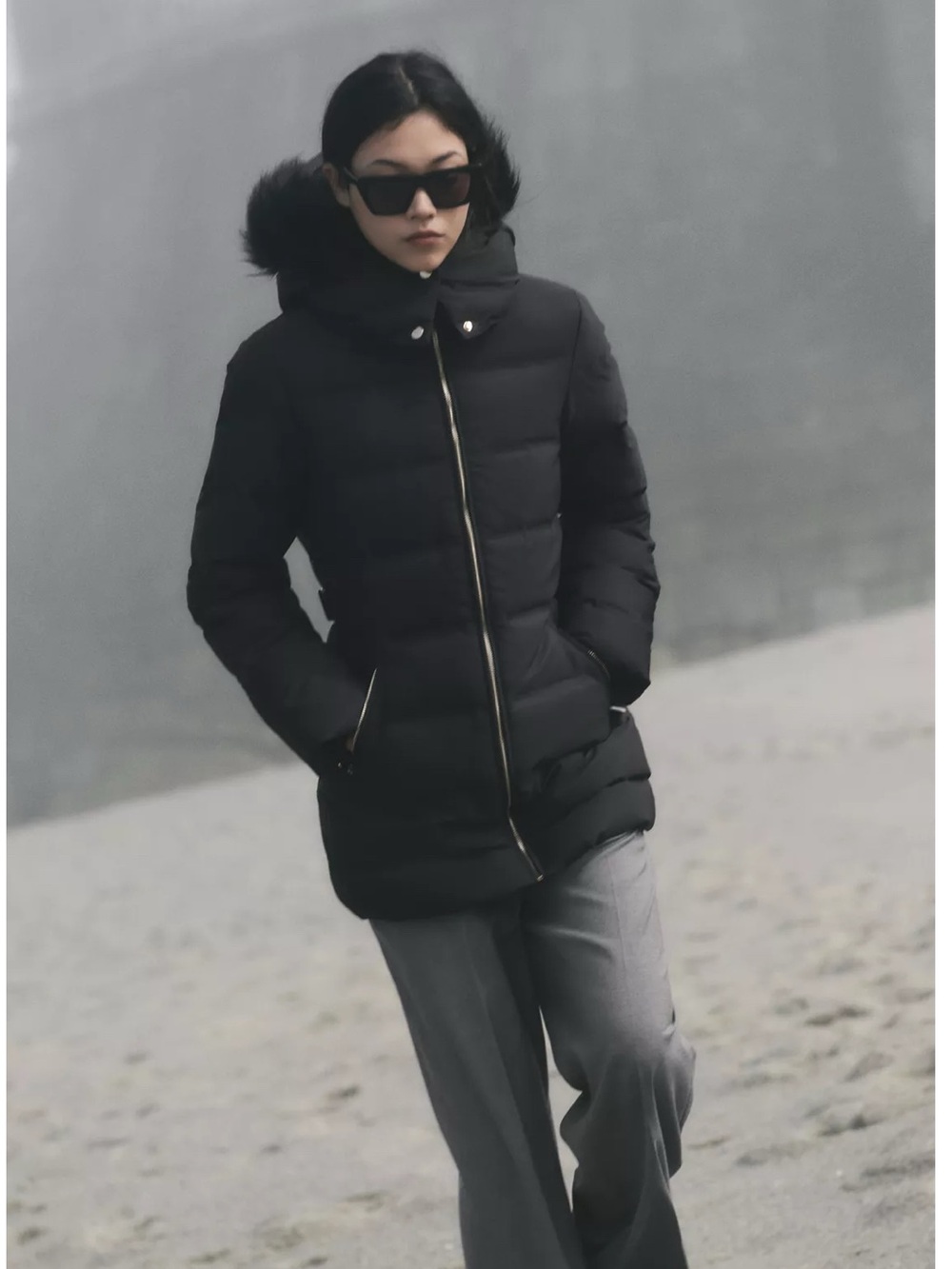 Zara Women's Black Puffer Coat with Faux Fur Hood XL